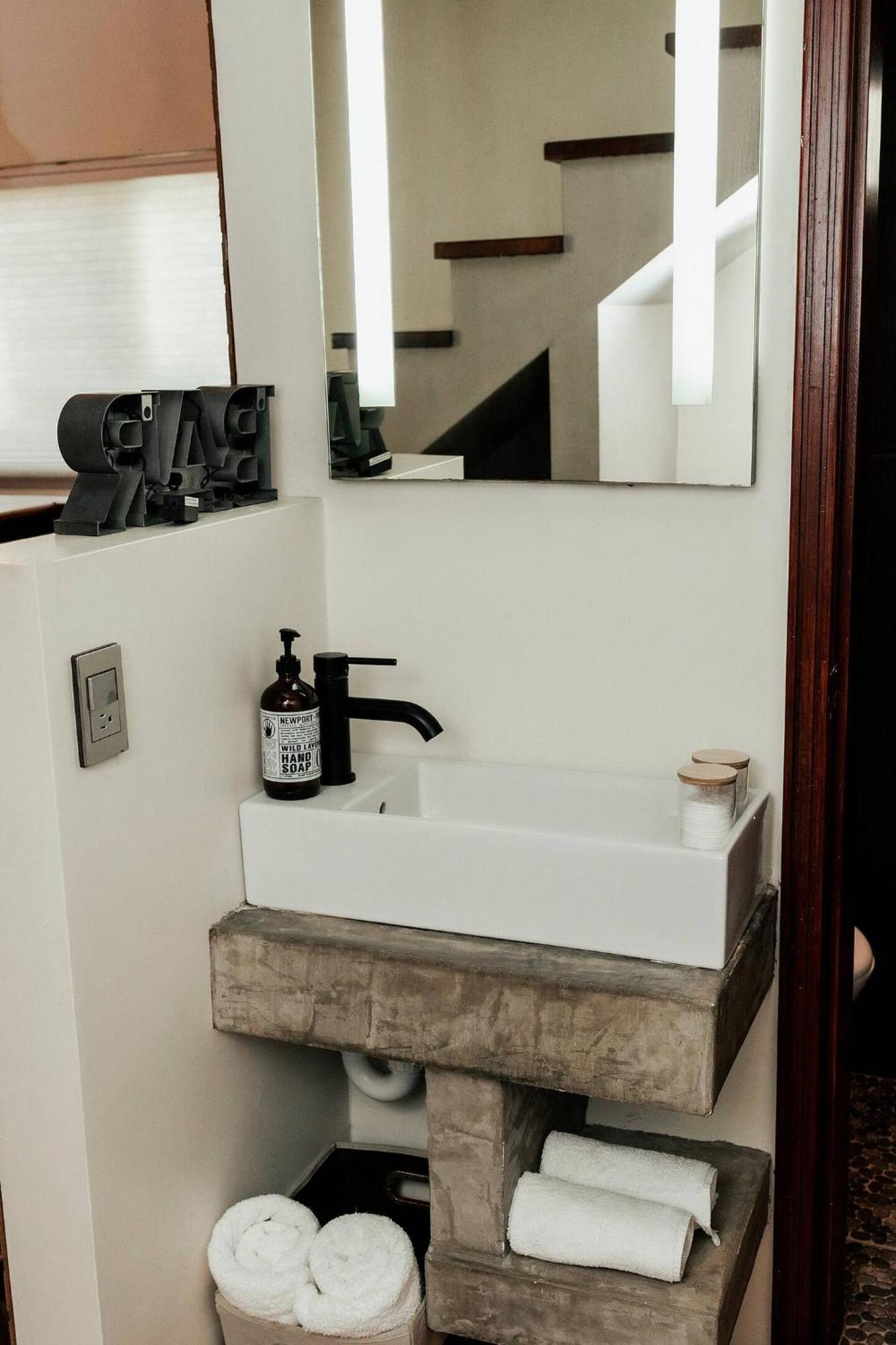 Studio 112 - Stay In Style, Stay Central Ensenada Exteriör bild
